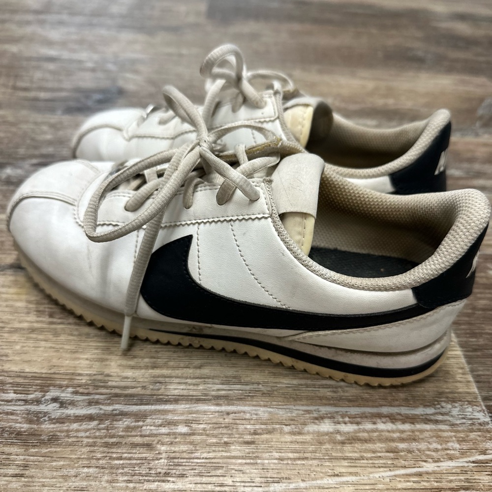 NIKE cortez shoes women’s